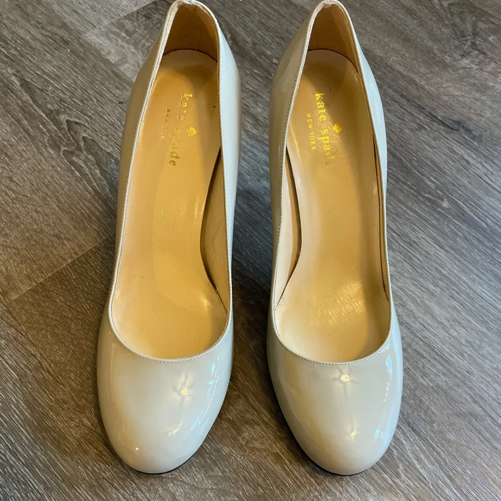 Kate Spade Elegant Beige and Pink Pumps Heels - Picture 4 of 8